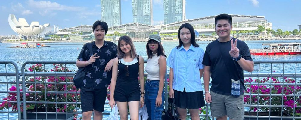 Frame 4 city tour Frame 4 city tour