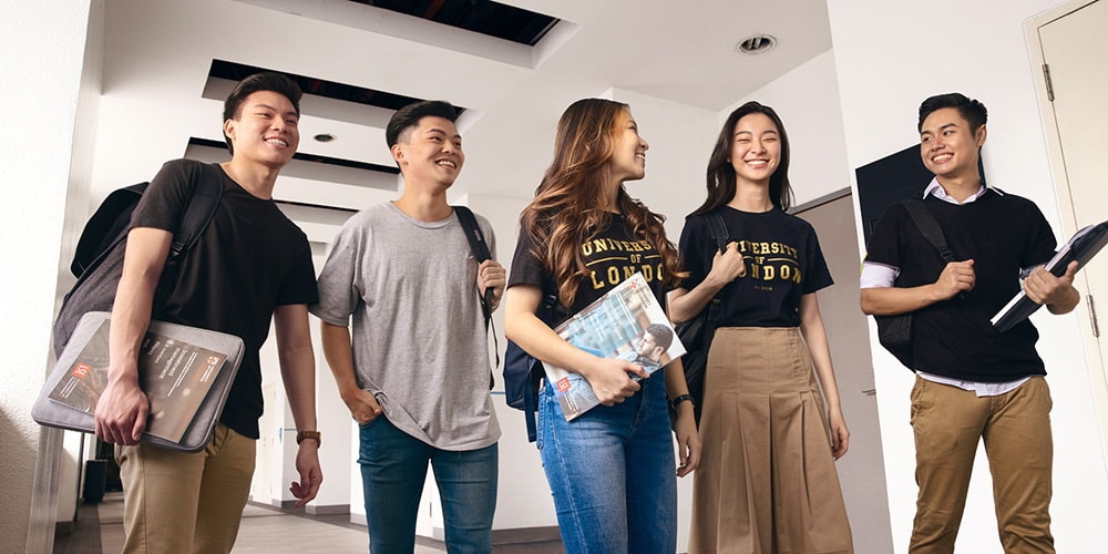 Khoa học Máy tính hay Công nghệ Thông tin Đại học London tại SIM