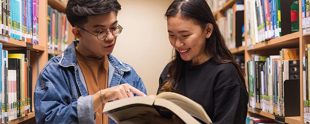 TOEFL là gì? TOEFL có gì khác với IELTS?